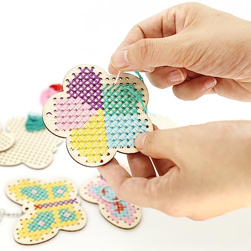VKPI Wooden Cross Stitch Kits for Kids, Make Your Own 6 Cross Stitching Keyrings, Wood Sewing Kit, Arts & Crafts Stars, Hearts Ornaments, Plastic VKPI
