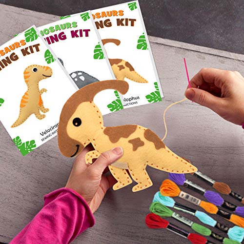 CiyvoLyeen Dinosaur Sewing Craft Kit DIY Kids Craft and Sew Set for Girls and Boys Educational Beginners Sewing Stuffed Animal Felt Plush Ornaments CiyvoLyeen