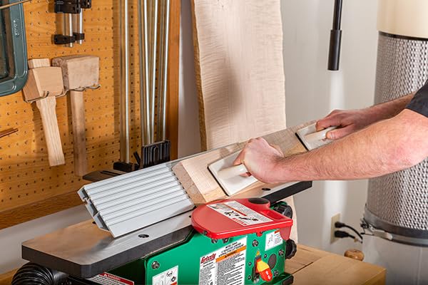 Grizzly Industrial G0946-6inches Benchtop Jointer with Spiral-Type Cutterhead Grizzly Industrial