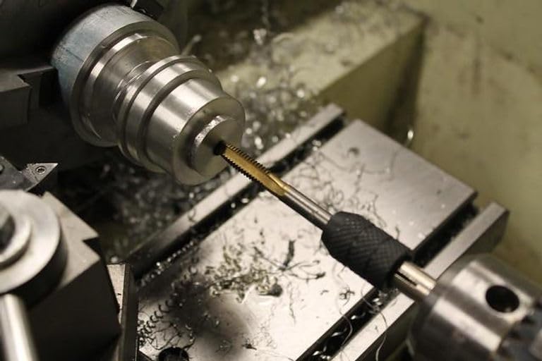 Wolf Premium Oil Cutter's Best Cutting Fluid 4 oz bottle Pack of 2, for Drilling, Turning, Threading, Reaming, Tapping & Milling | Industrial Grade Wolf Premium Oils