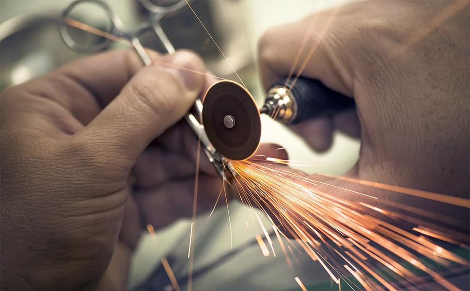 Cutting Discs Wheel Set for Dremel Rotary Tool Accessories, HSS Circular Saw Blades Diamond Resin Cutting Wheel Kit with 1/8" Mandrels for Wood IELEK