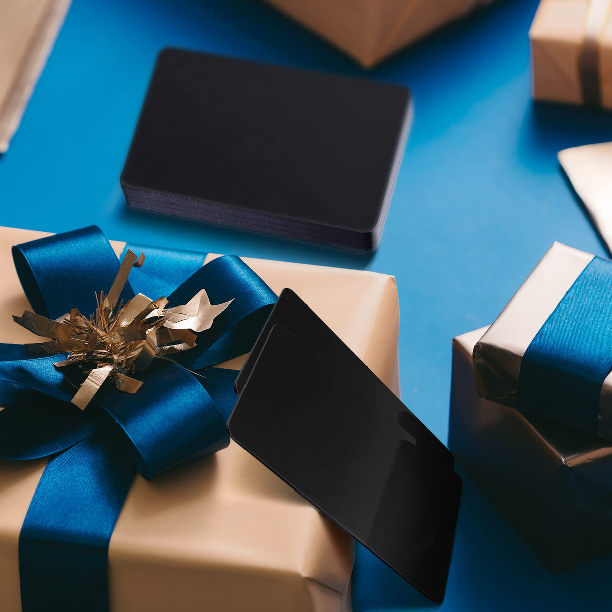 Patelai 24 Pcs Blank Metal Business Cards Thickness 0.5 mm Aluminum Cards Laser Engraving Cards for House Office Customer DIY Gift Plate Cards, 86 x Patelai