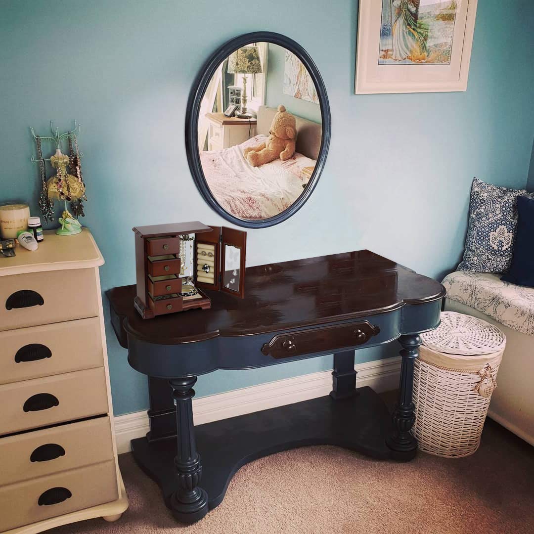 RR ROUND RICH DESIGN Solid Wooden Jewelry Box Makeup and Organizer Women Ring Storage with 4-Drawers Built-in Necklace Carousel and Mirror Brown RR ROUND RICH DESIGN