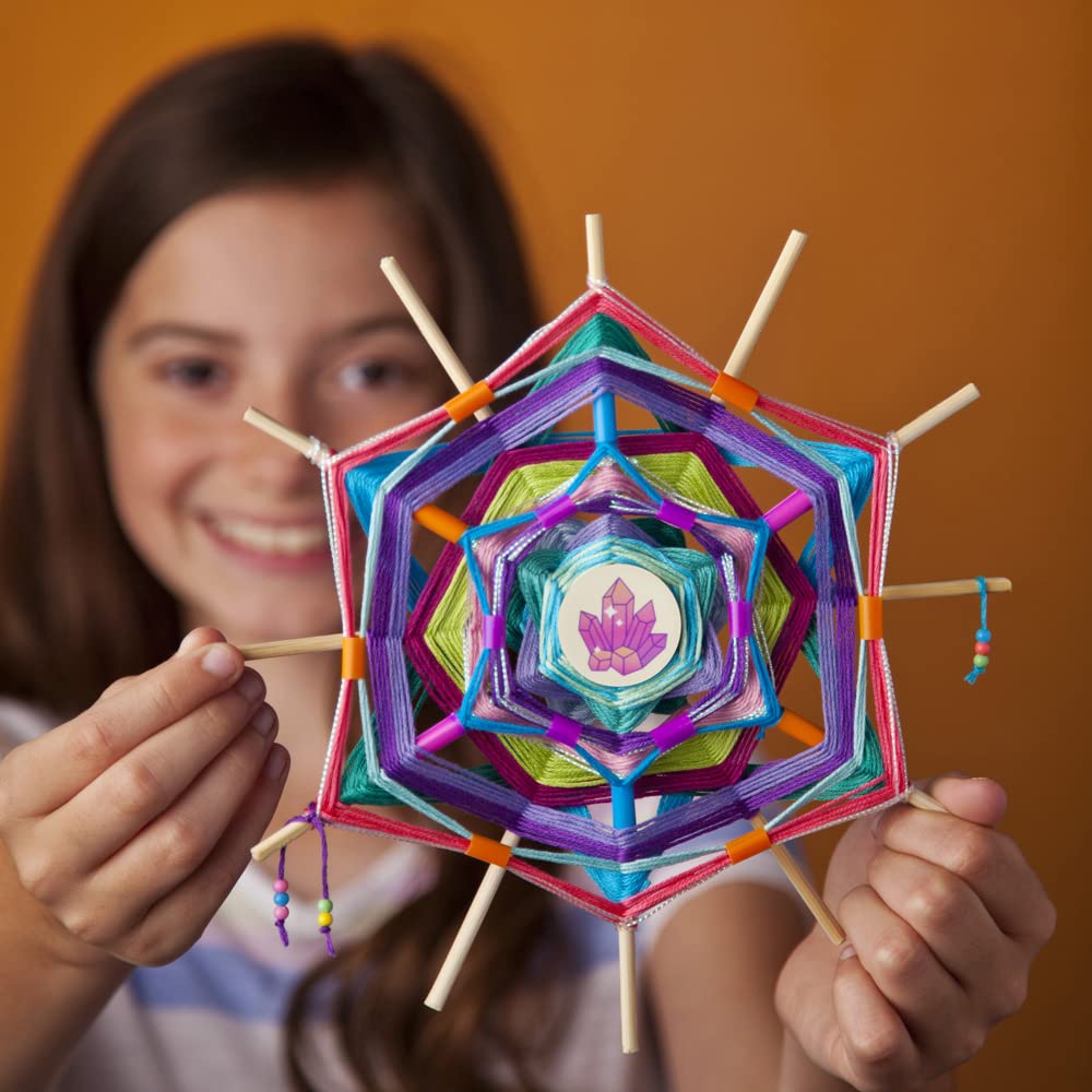 Craft-tastic – All About Me Quiz Art – Craft Kit – Answer Fun Questions to Make a Personalized Piece of Art – Ages 8+ Craft-tastic