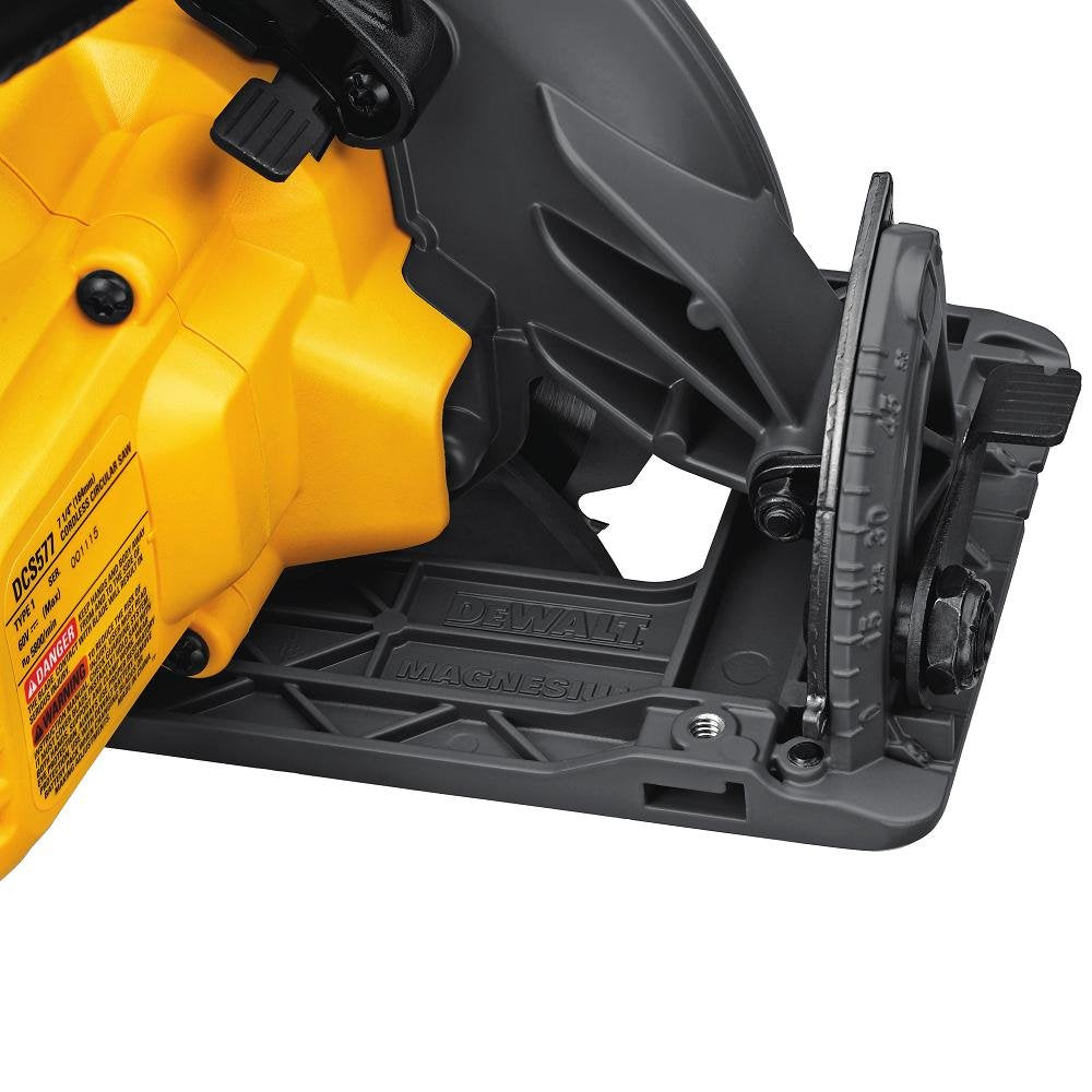 DEWALT FLEXVOLT 60V MAX* Circular Saw Kit, 7-1/4-Inch, Worm Style, 9.0Ah Battery (DCS577X1) DEWALT