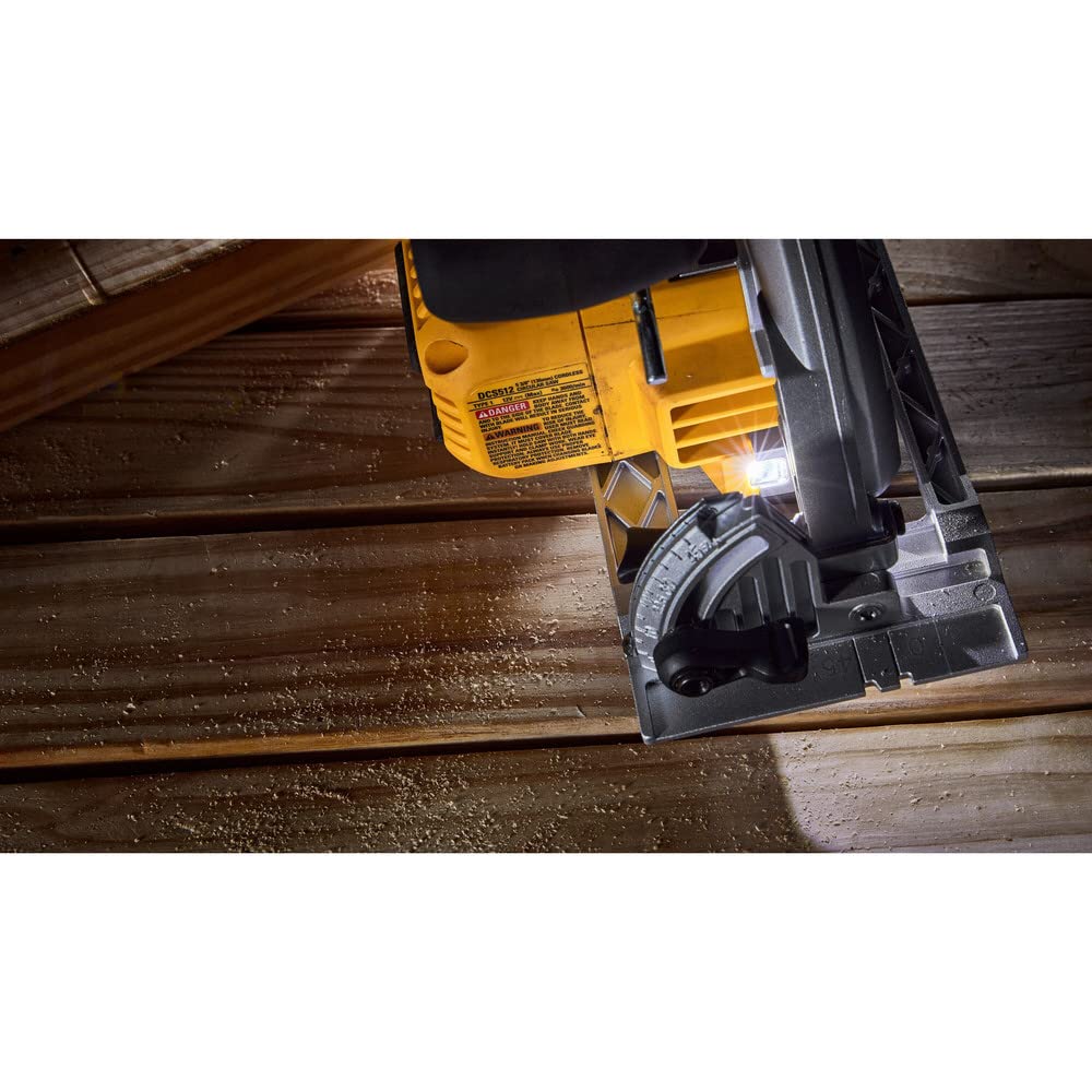 DEWALT DCS512J1 XTREME™ 12V MAX* 5-3/8 in. Brushless Cordless Circular Saw Kit DEWALT