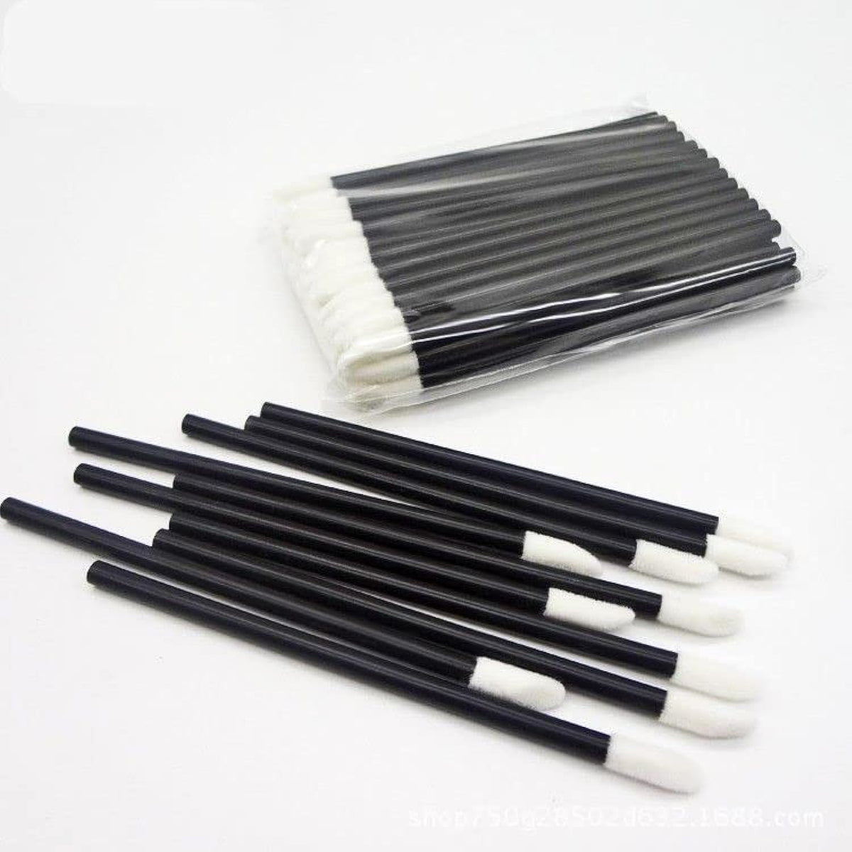 GoWorth 200Pcs/Set Disposable Lip Brushes Make Up Brush Lipstick Lip Gloss Wands Applicator Tool Makeup Beauty Tool Kits GoWorth