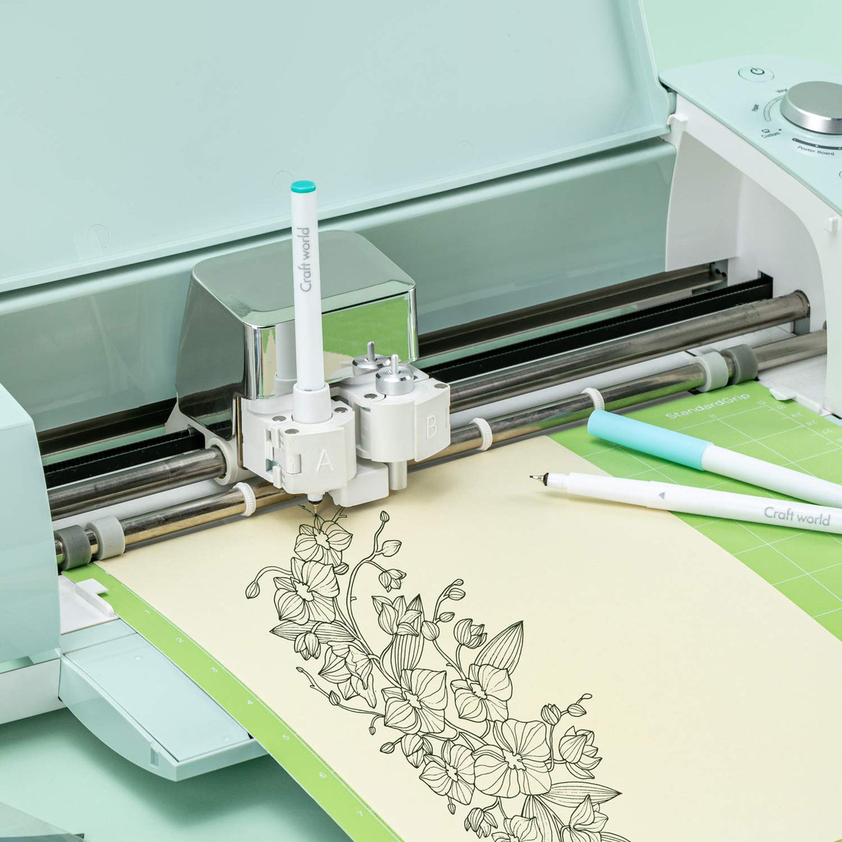 CRAFT WORLD 0.4 Tip Fine Point Pens for Cricut Maker 3/Maker/Explore 3/Air 2, Ultimate Fine Point Pens Set of 30 Pack Assorted Tools Accessories CRAFT WORLD