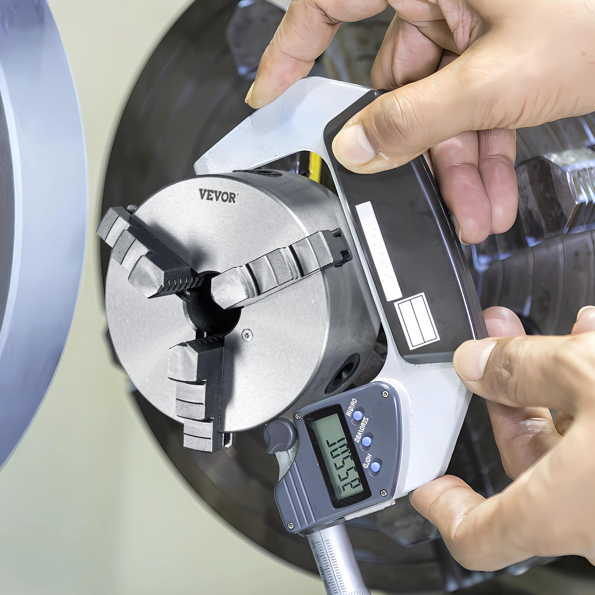 VEVOR 3-Jaw Lathe Chuck, 5'', Self-Centering Lathe Chuck, 0.1-5 in/2.5-125 mm Clamping Range with T-key Fixing Screws Reversible Jaws, for Lathe 3D VEVOR