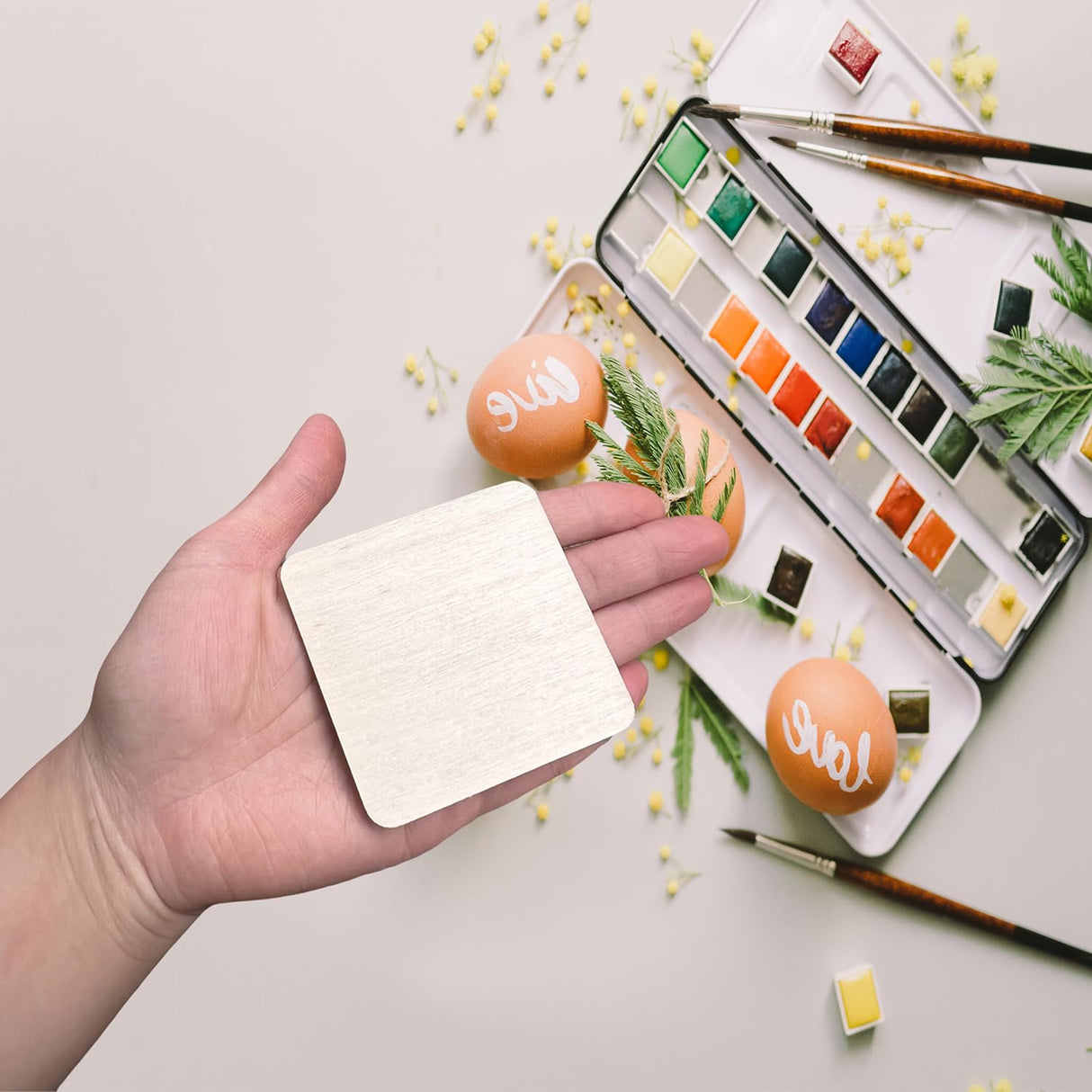 XYSMZM 40 Pcs 2.7 x 2.7 Inch Unfinished Wood Pieces, Blank Natural Slices Wood Square with Round Corner for DIY Crafts Painting, Scrabble Tiles, Wall XYSMZM