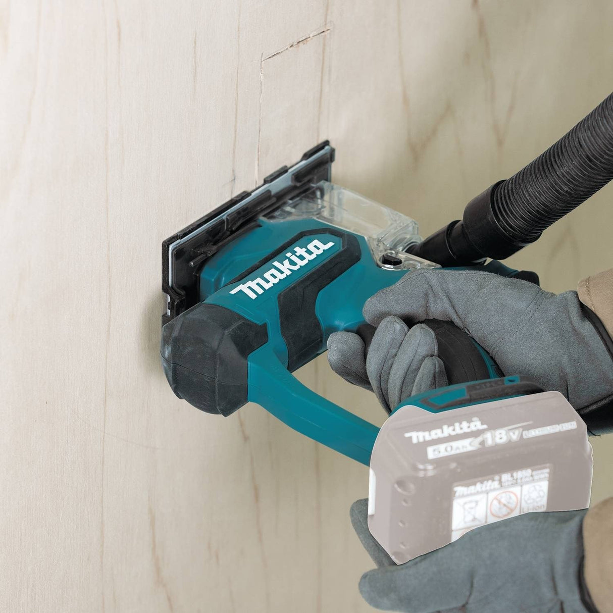 Makita XDS01Z 18V LXT Lithium-Ion Cordless Cut-Out Saw, Tool Only Makita