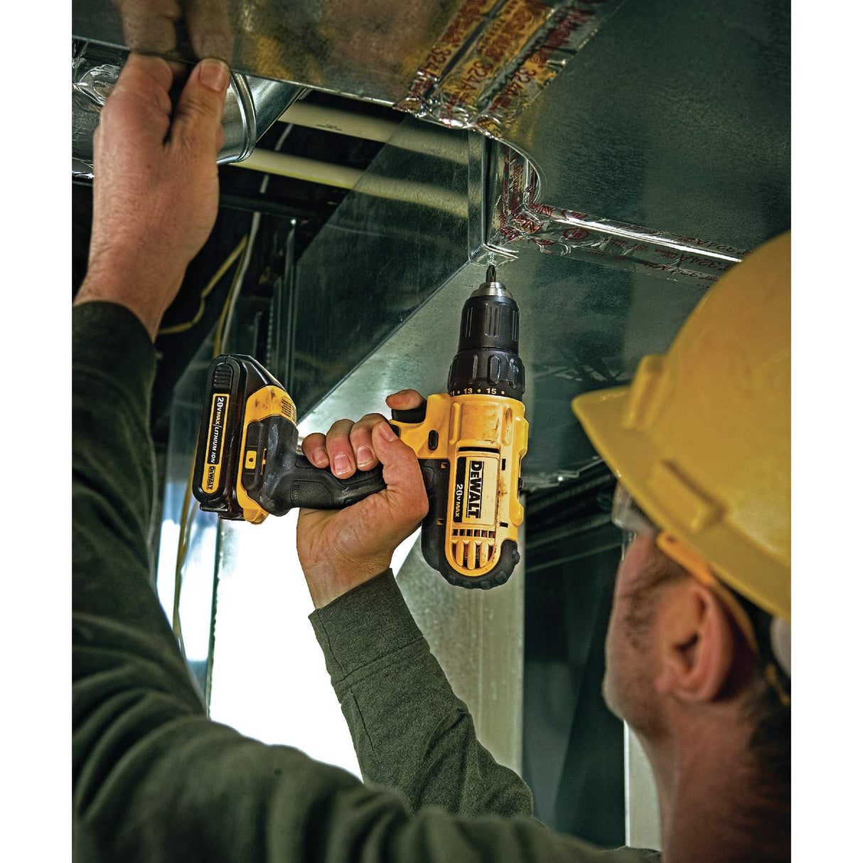 DEWALT 20V MAX* Cordless Drill/Driver Kit with Screwdriver/Drill Bit Set, 100-Piece (DCD771C2 & DWA2FTS100) DEWALT