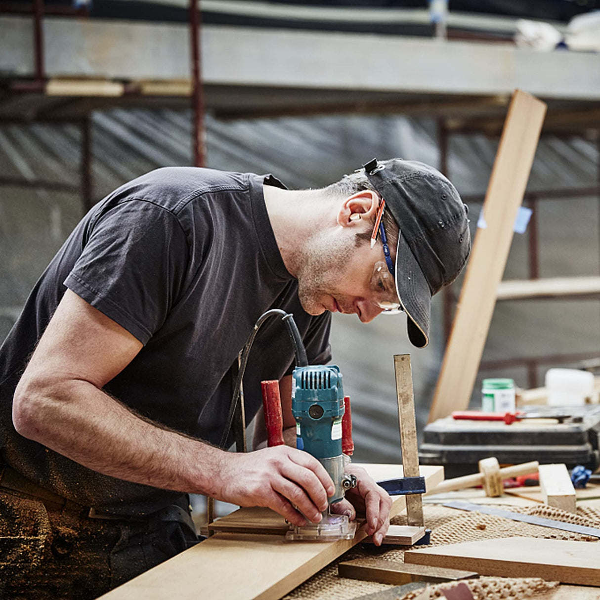 MNA Router Bits 35 Pcs Set, 35 Pieces 1/4 Inch Shank Router Bit Kit. American Router Bit Set Complete Set. MNA