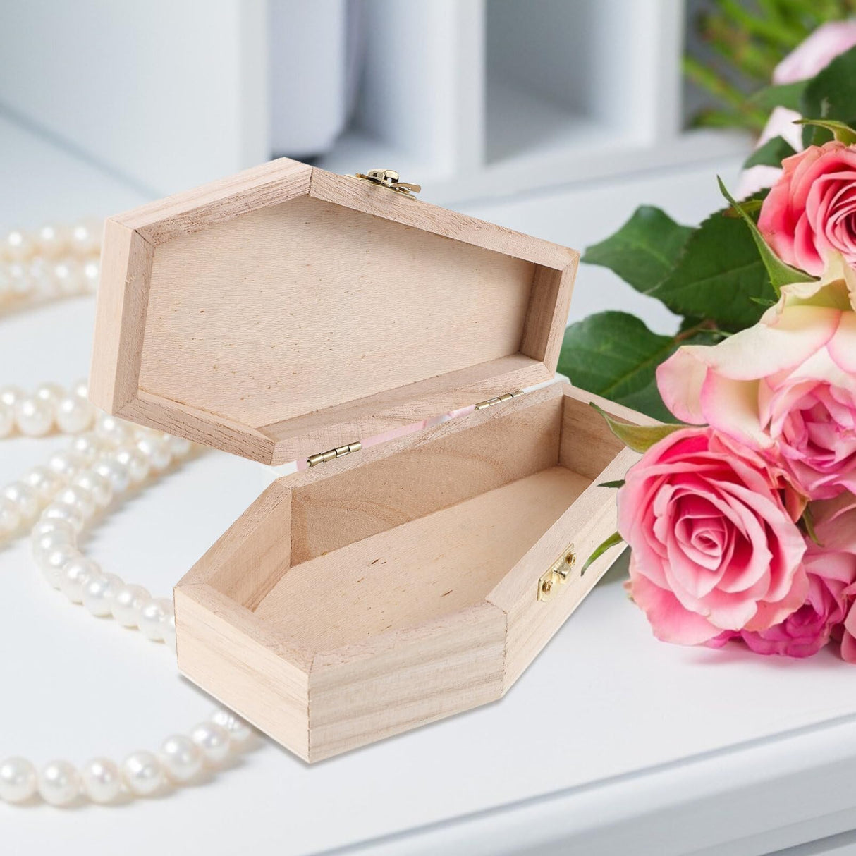 VOSAREA Dresser Decor Wooden Coffin Box Halloween Coffin Ring Box Wood Coffin Shaped Boxes Jewelry Trinket Box Ring Necklace Container Goth Party VOSAREA