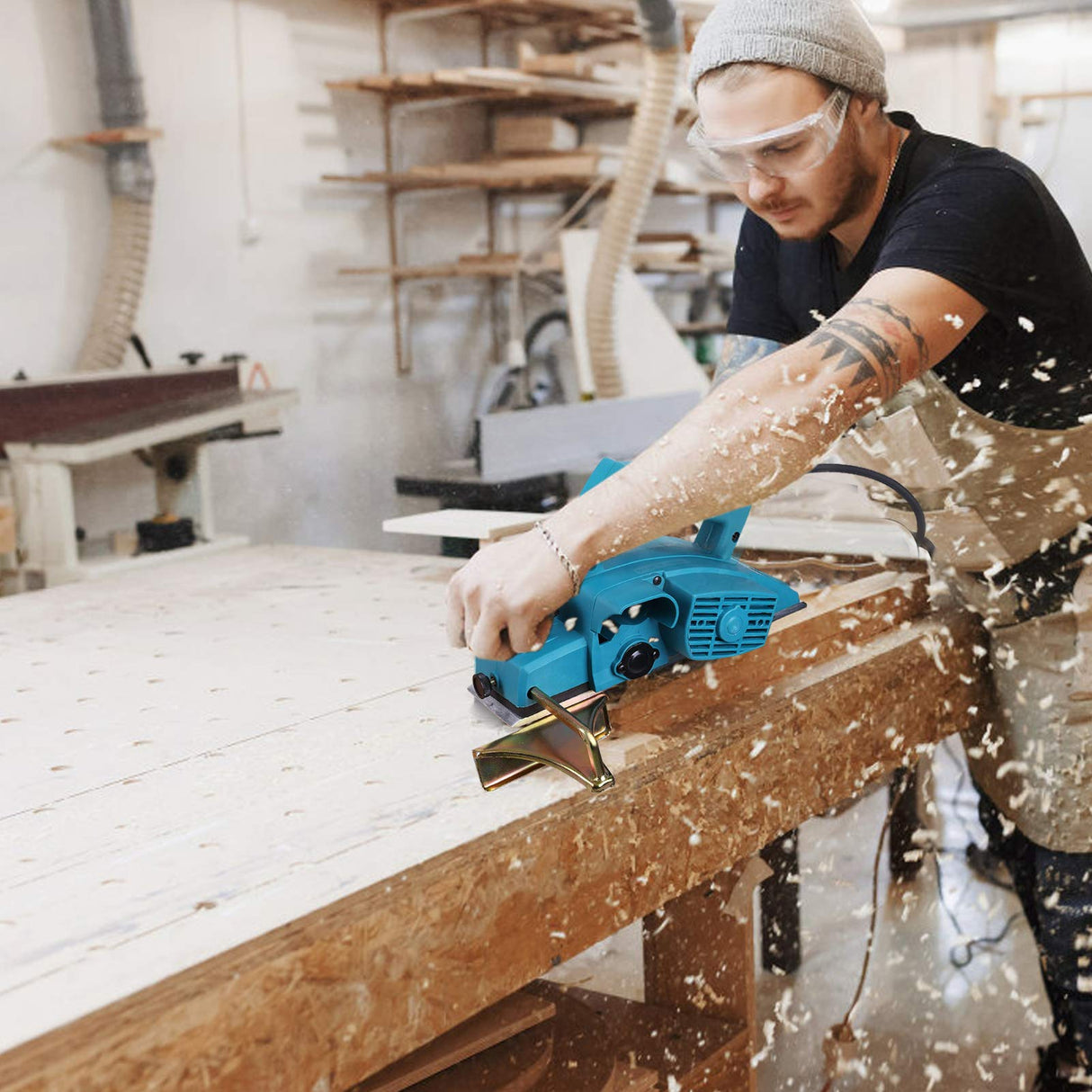 Electric Wood Planer Hand Held, 3-1/4-inch 600W 6-Amp 13000-16000Rpm Powerful Portable Woodworking Electric Planer with Adjustable Cut Depth for Wood Liusin