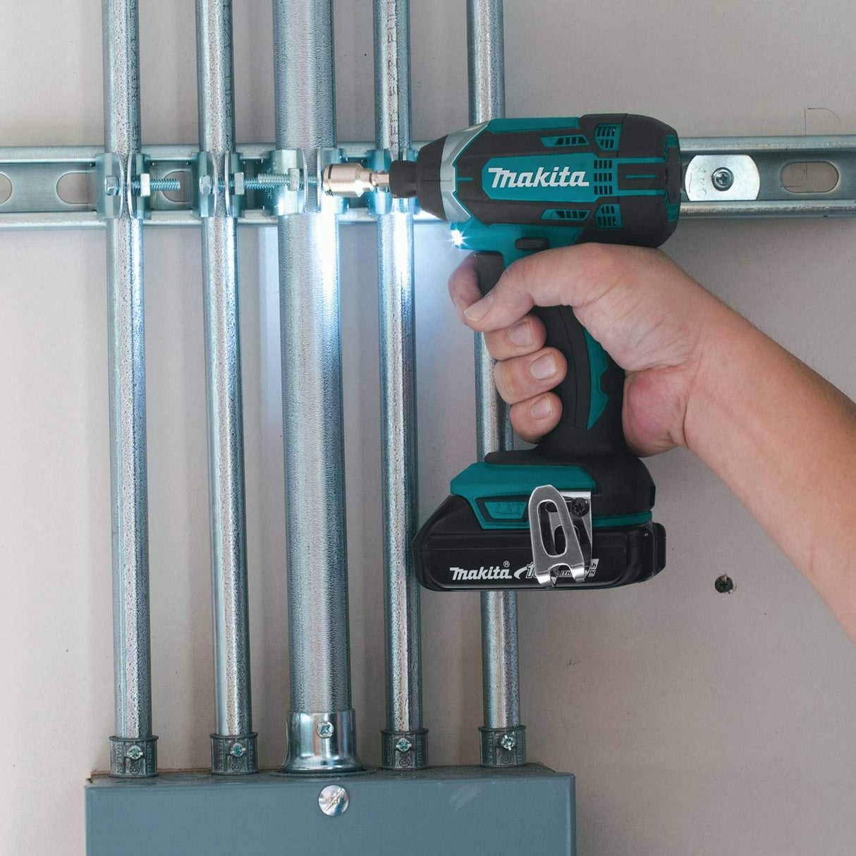 Makita CT225SYX 18V LXT® Lithium-Ion Compact Cordless 2-Pc. Combo Kit (1.5Ah) Makita