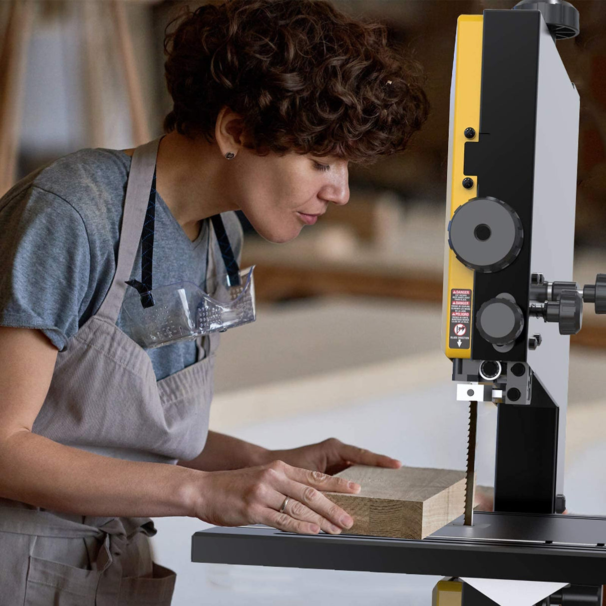 Woodskil 3A 9-Inch Band Saw,2500FPM & 1720RPM Low Noise Induction Motor Bandsaw Anti-Shake with Steel Base and Cast Aluminum Table,Removable Safety Woodskil