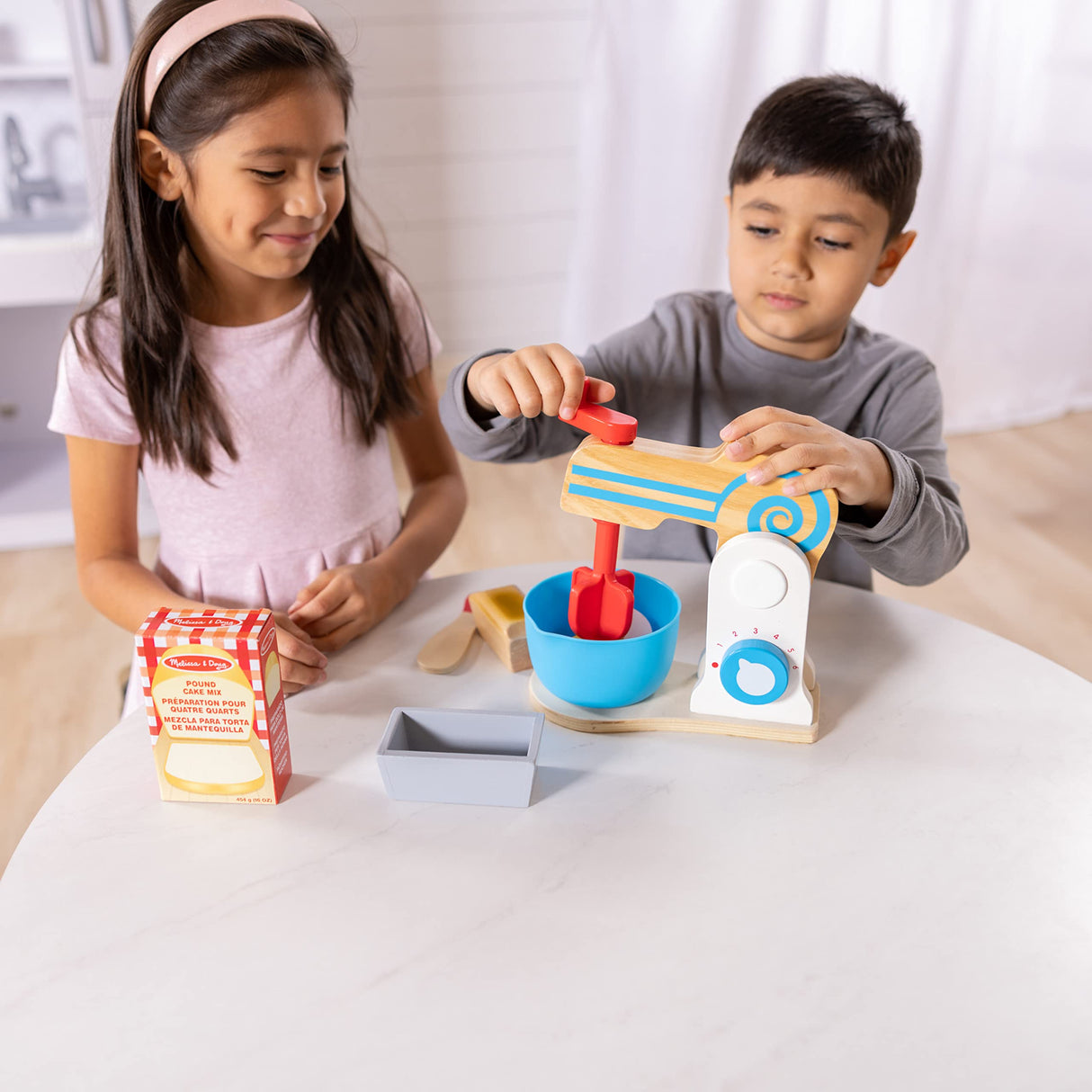 Melissa & Doug Wooden Make-a-Cake Mixer Set (10 pcs) - Food and Playset Accessories, Pretend Play Kitchen Toys For Kids Ages 3+ Melissa & Doug
