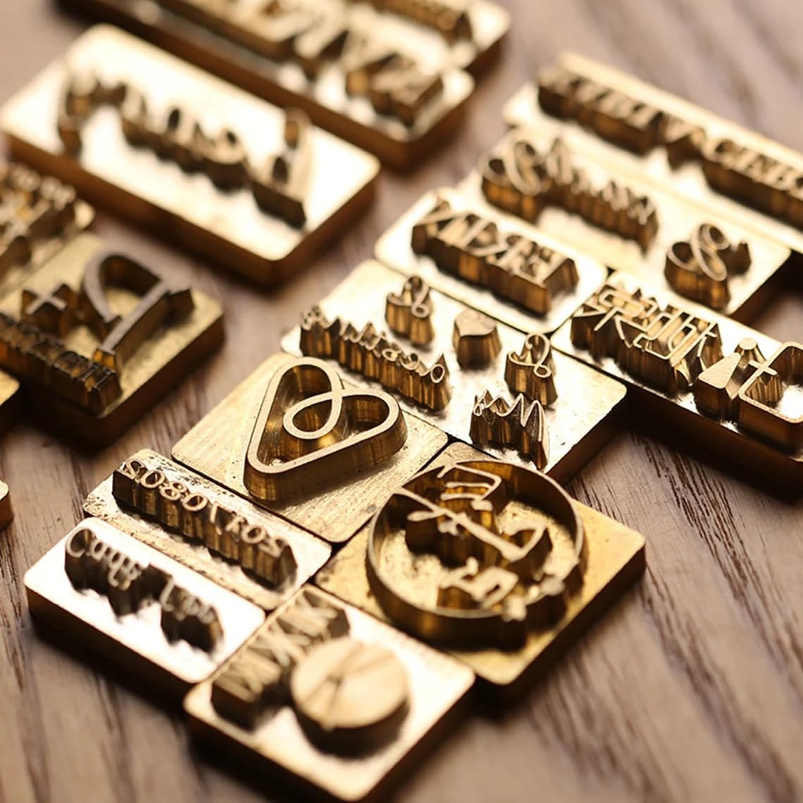 Custom Brass Branding Iron Stamp for Personalised Embossing on Wood, Leather, and More TPFOON