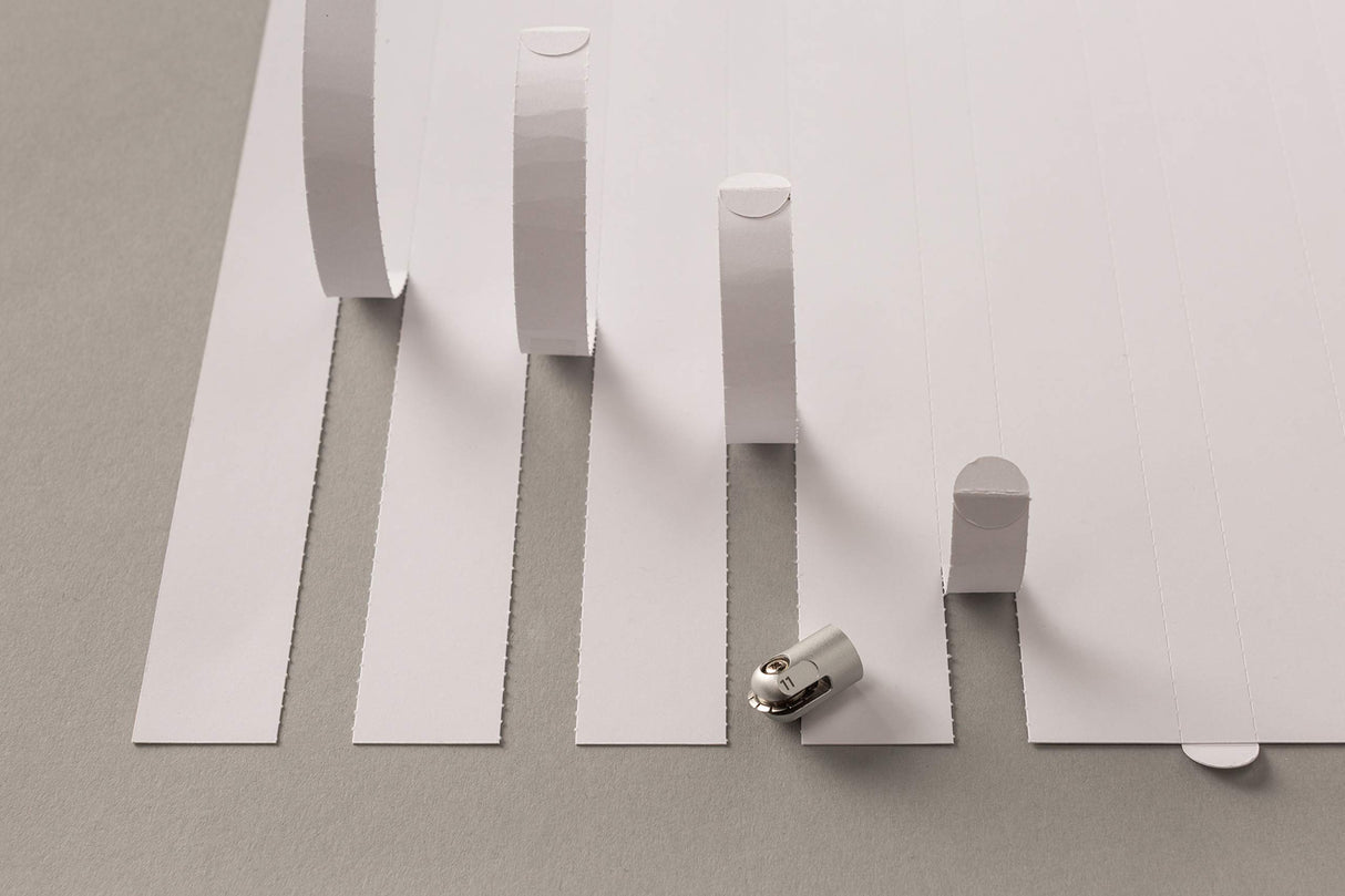 Cricut Basic Perforation Blade + QuickSwap Housing, Cutting Blade with 2.5 mm Teeth / 0.5 mm Gaps, Cuts Paper, Cardstock, Acetate & More, Compatible Cricut