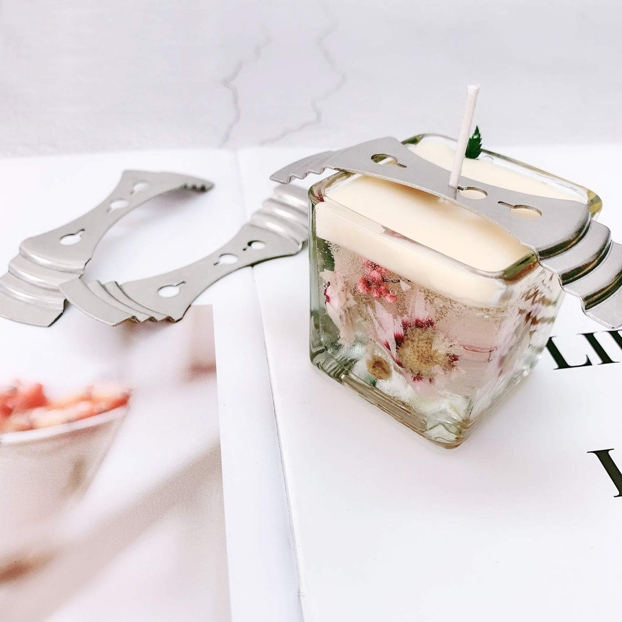 DINGPAI 20pcs Metal Candle Wick Centering Devices, Silver Stainless Steel Candle Wick Holder for Candle Making DINGPAI