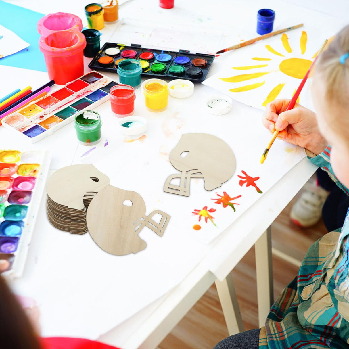 VILLCASE 20pcs Helmet Unfinished Wood Football Hockey Helmet Shaped Wood Slices Helmet Wooden Ornaments for Crafts Painting Door Sign Wedding Home VILLCASE