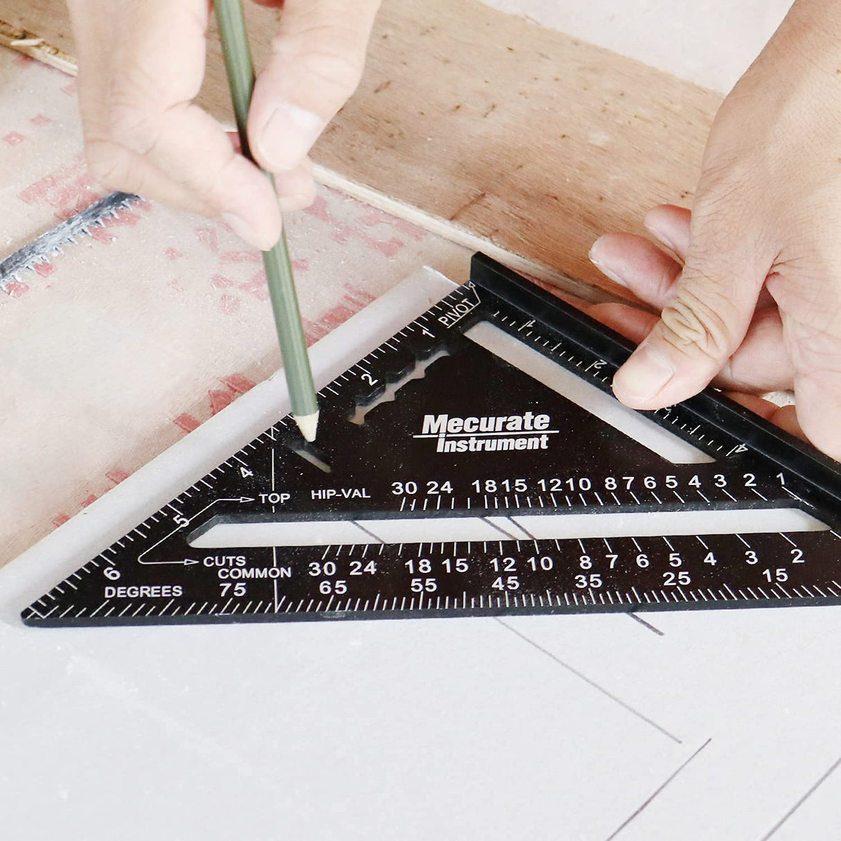 Mecurate Rafter Square, 7 inch Triangle Carpenter Square Die-cast Aluminum Alloy for Woodworking and Carpentry (7 inch) Mecurate