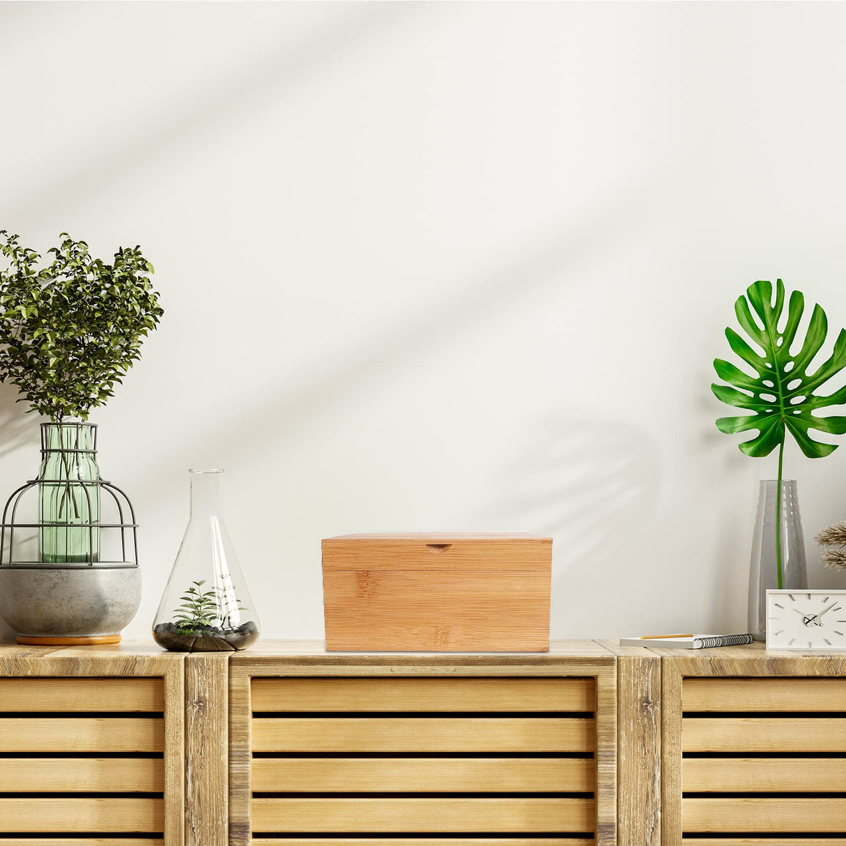 Woiworco Small Bamboo Wooden Box with Hinged Lid, 6.7 x 5.1 x 3.1 inch Natural Wooden Boxes Box for Crafts Art and DIY Hobbies, Decorative Box and Woiworco