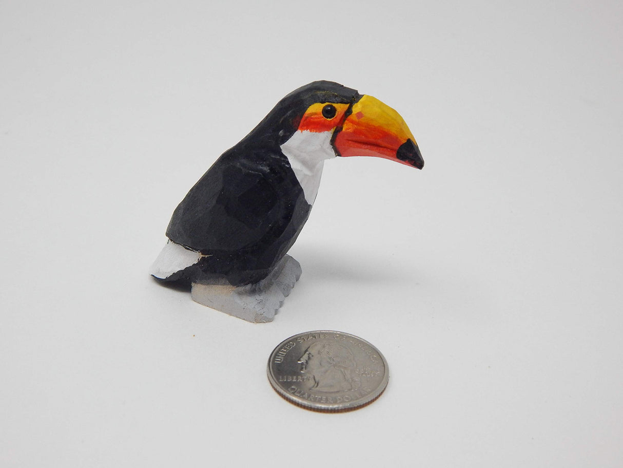 Selsela Toucan Bird Figurine Statue Tropical Yellow Beak Decor Miniature Sculpture Art Wood Carving Selsela