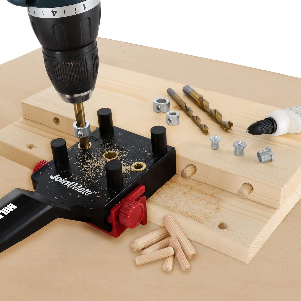 Milescraft 1333 Dowel Jig Kit - New, Improved, Self-Centering Handheld Dowel Jig with 3 Metal Bushing Sizes (1/4in, 5/16in, 3/8in) - Complete Milescraft