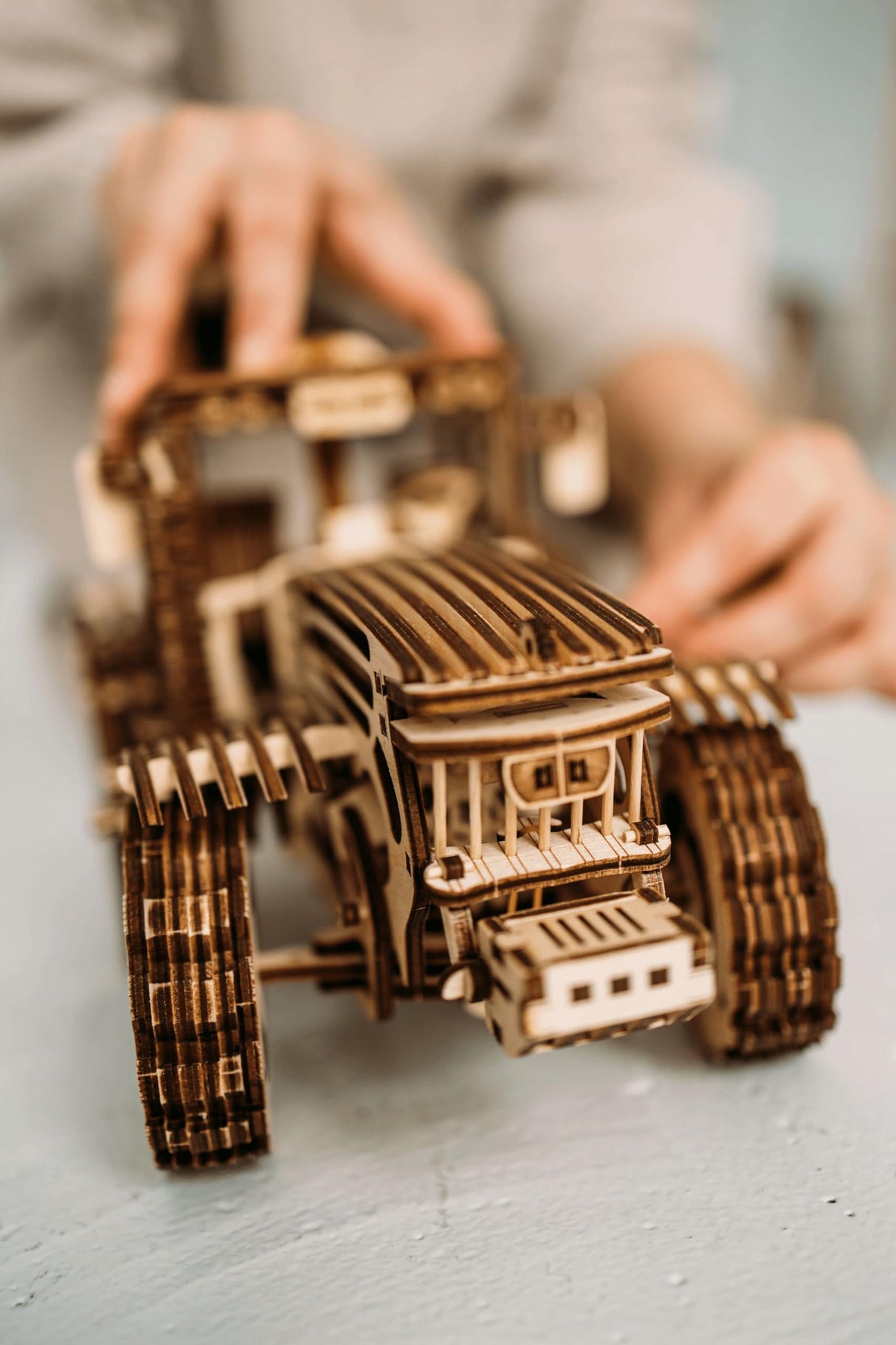 Wood Trick Wooden Mechanical Tractor Model Kit to Build for Adults and Kids - 11x7″ - 2 Speeds - Wooden 3D Puzzles for Adults and Kids to Build - Wood Trick