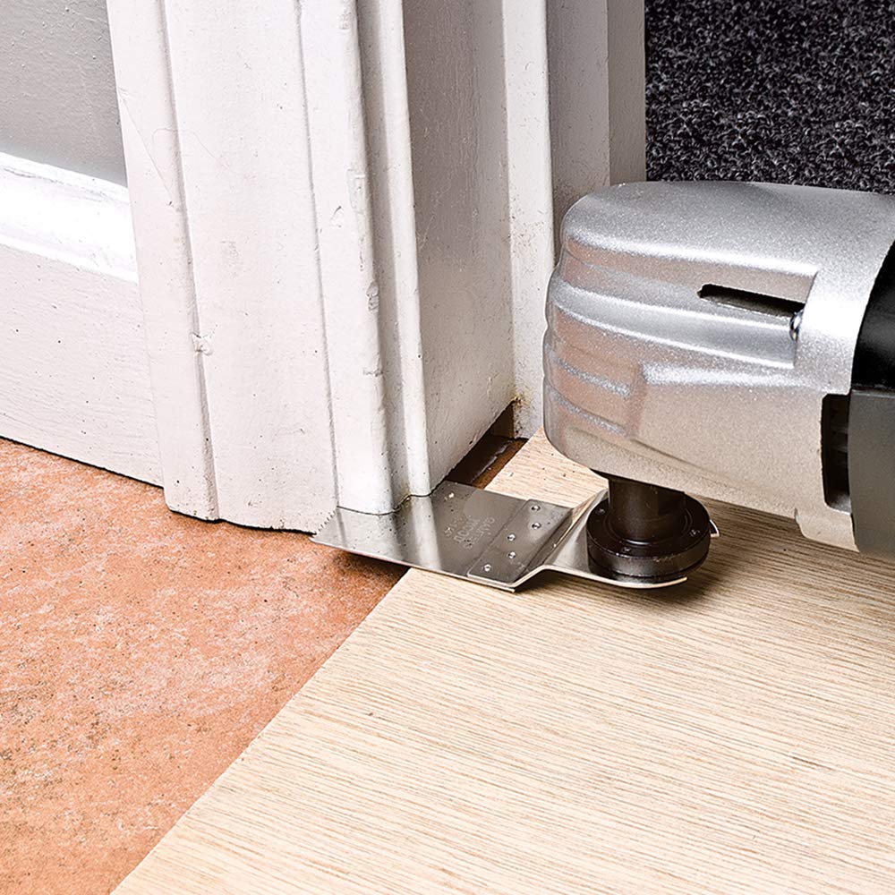 Genesis GMT15A 1.6 Amp Multi-Purpose Oscillating Tool and 19-Piece Universal Hook-And-Loop Accessory Kit with Storage Box Genesis