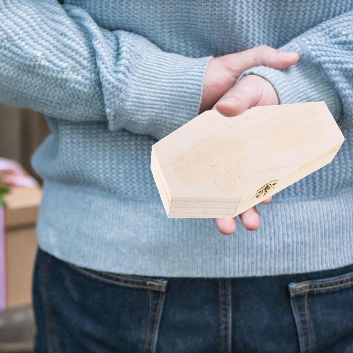 VOSAREA Dresser Decor Wooden Coffin Box Halloween Coffin Ring Box Wood Coffin Shaped Boxes Jewelry Trinket Box Ring Necklace Container Goth Party VOSAREA