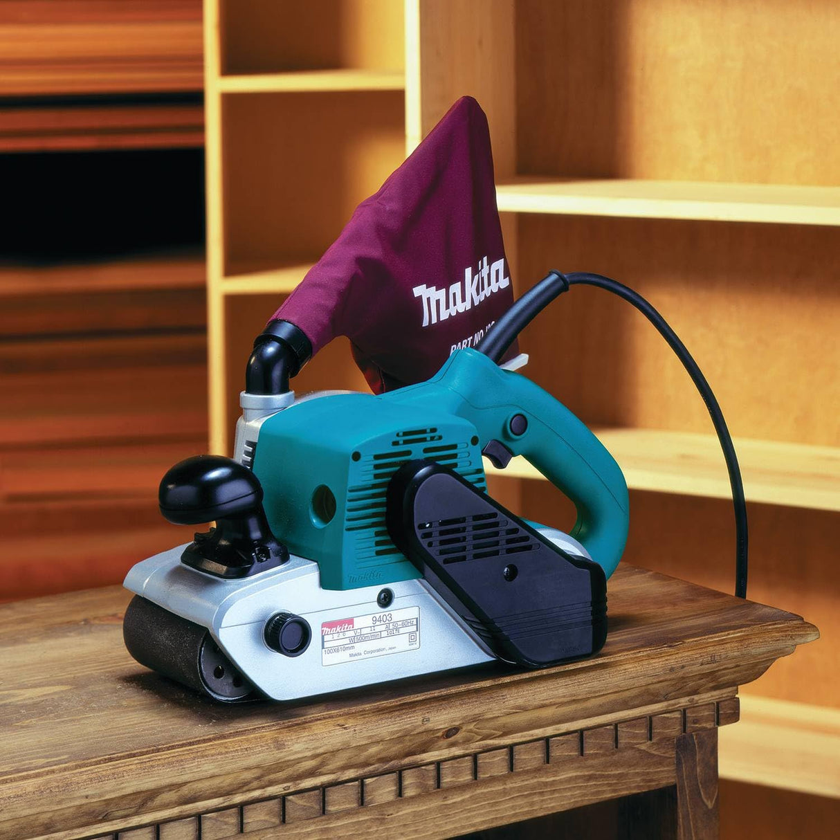 Makita 9403 4" x 24" Belt Sander, Teal Makita