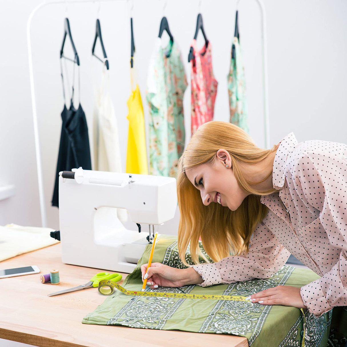 4 Size Workbench Ruler Adhesive Backed Tape Measure Waterproof Sticky Measuring Tape in 60 Inches/ 152 cm, 24 Inches/ 61 cm, 12 Inches/ 30 cm, 40 Frienda