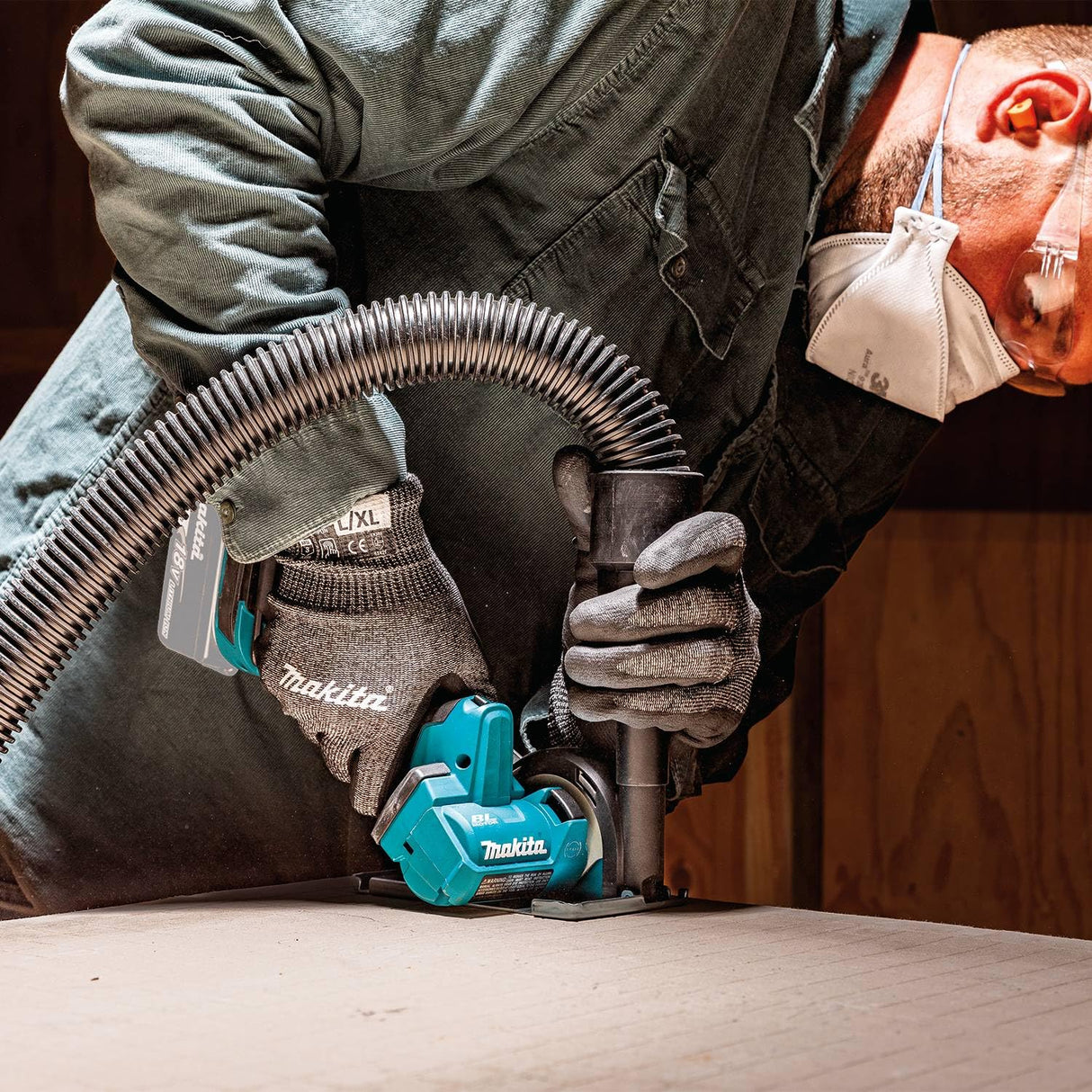 Makita XCM01Z 18V LXT® Lithium-Ion Brushless Cordless 3" Cut-Off Tool, Tool Only Makita