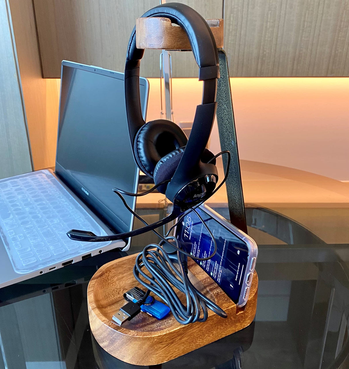 Wrightmart Wooden Headphone Stand, Universal Headset Holder, Desktop Earphone Hanger with Cell Phone Slot and Large Catch All Base, Made of Acacia WRIGHTMART