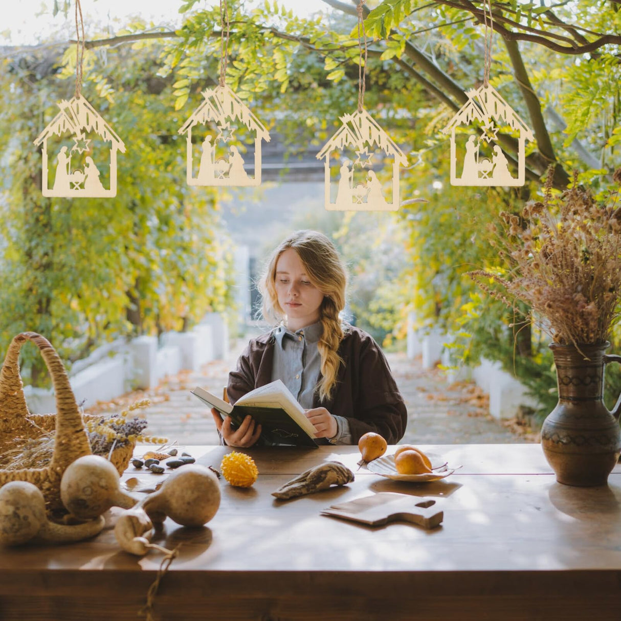 CIMAXIC 20pcs Pendant Home Decoration Blush Decor Wood Crafts Hanging Nativity Wooden Embellishments Christian Religious Wooden Cutouts Wood Ornament CIMAXIC