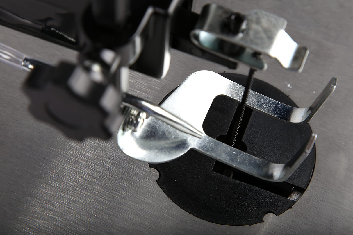 WEN 3923 16-Inch Variable Speed Scroll Saw with Easy-Access Blade Changes and Work Light , Black WEN