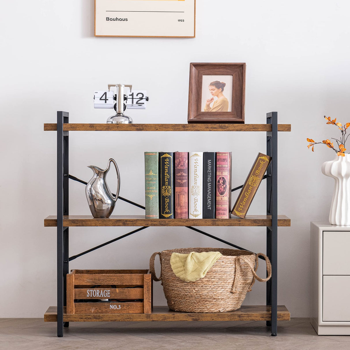 HCHQHS Rustic 3-Tier Industrial Bookcase with Metal and Wood Design HCHQHS