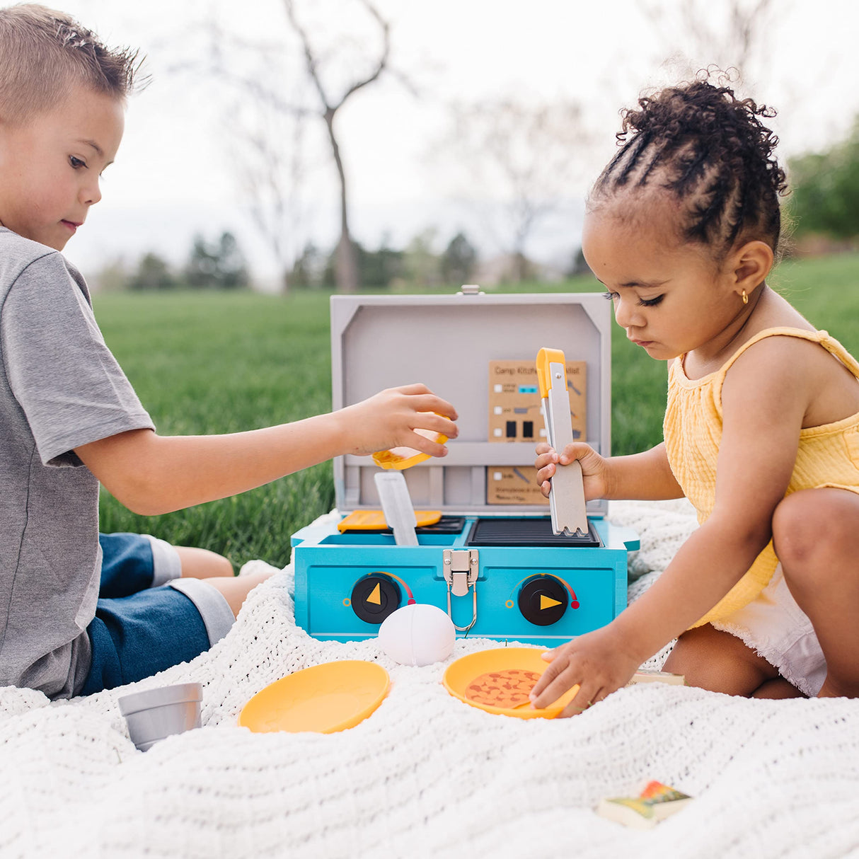 Melissa & Doug Let’s Explore Camp Stove Play Set – 24 Pieces - Pretend Camping Stove Toy For Kids Ages 3+ Melissa & Doug