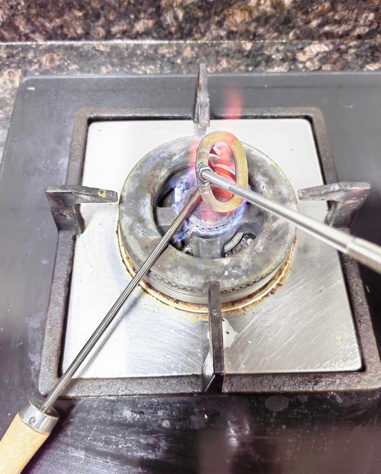 Premium 2-Inch Stainless Steel Branding Iron Set with Changeable Wood Handles for Personalised Imprints on Wood and Leather KEESOON