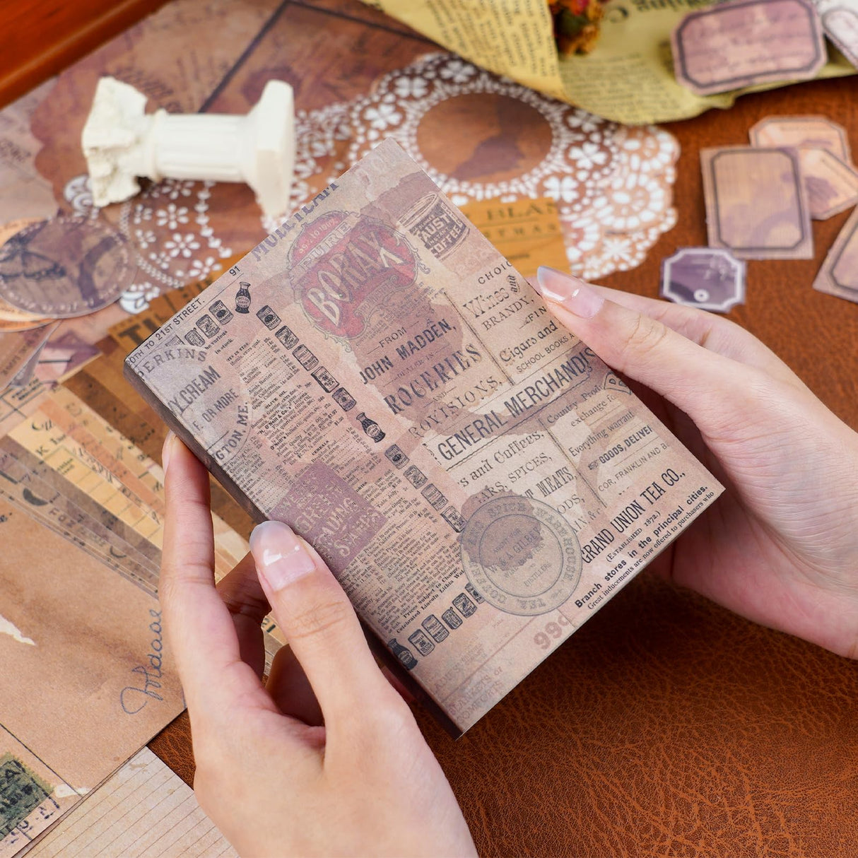 Funto Scrapbooking Kit (202 PCS), Vintage Collection-Retro Travel, Ideal Gift Box Packaging, Perfect for Bullet Scrapbooking Materials, Planner DIY Funto