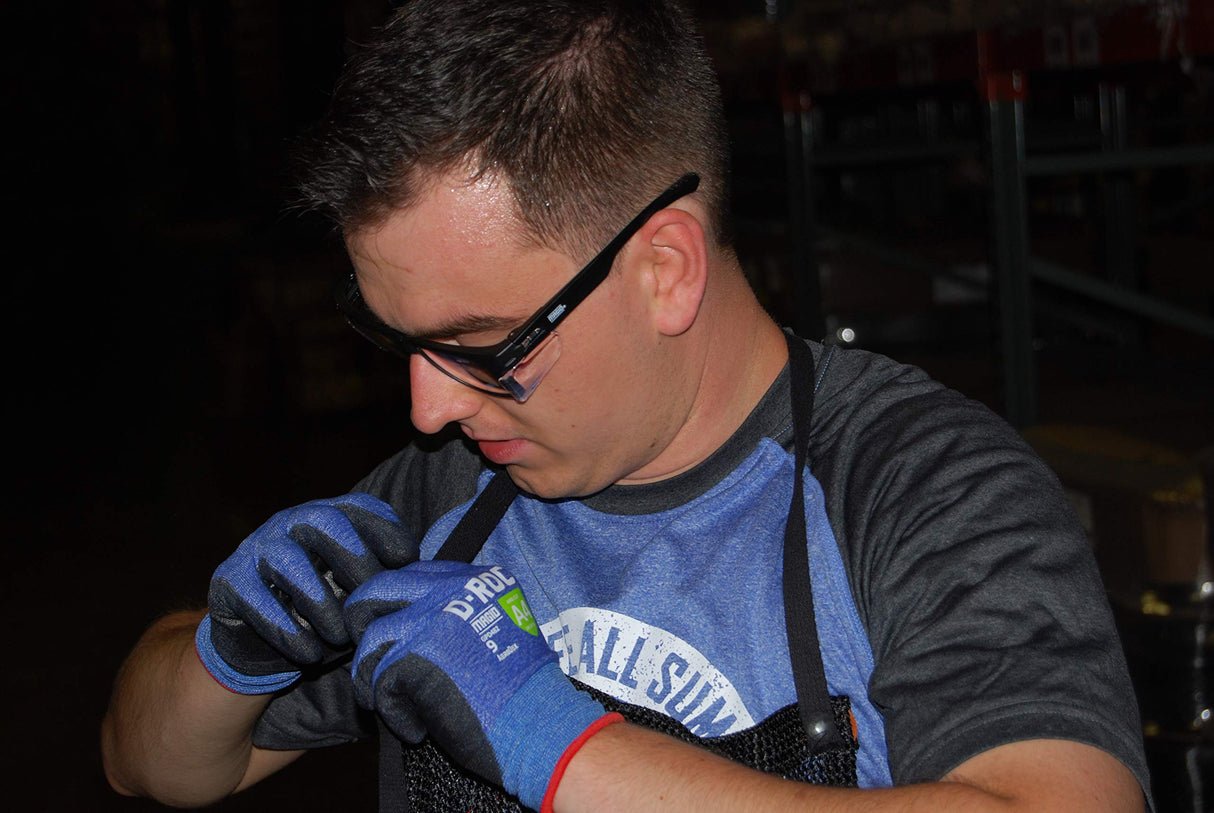 MAGID Gemstone Y50 Performance Anti-Fog Safety Glasses with Side Shields, Clear Lens, Scratch-Resistant Polycarbonate Lenses, 1 Pair MAGID