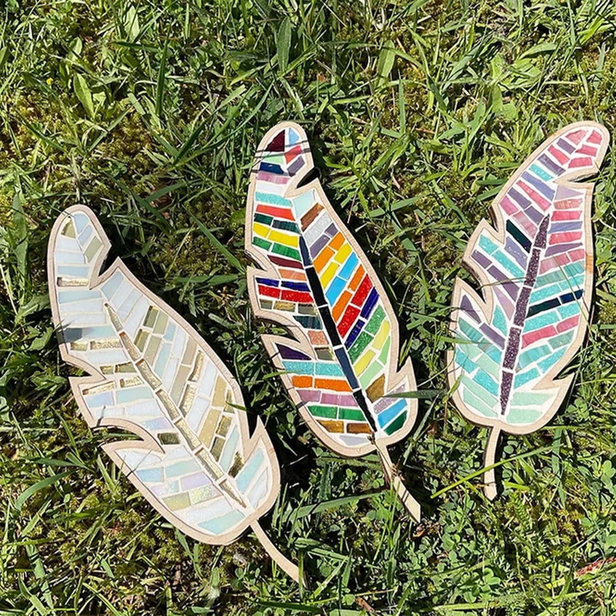 Roedax Craft Kits for Adults Porcelain Tile Mixed Colour Mosaic Leaf Kit for Kids and Adults Creative DIY Colourful Home Decoration Painting Art Roedax