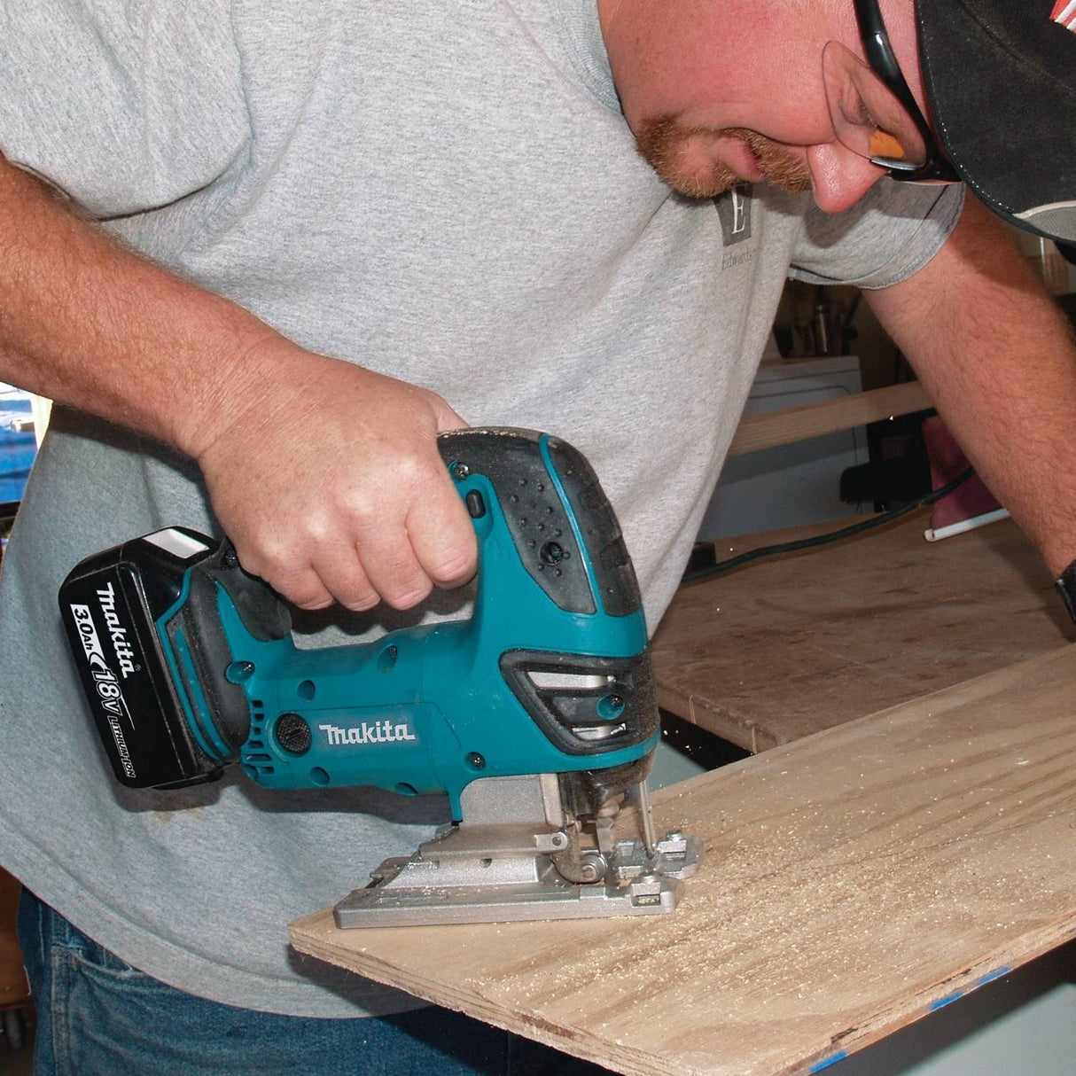 Makita XVJ03 18V LXT Lithium-Ion Cordless Jig Saw Kit (3.0Ah) Makita