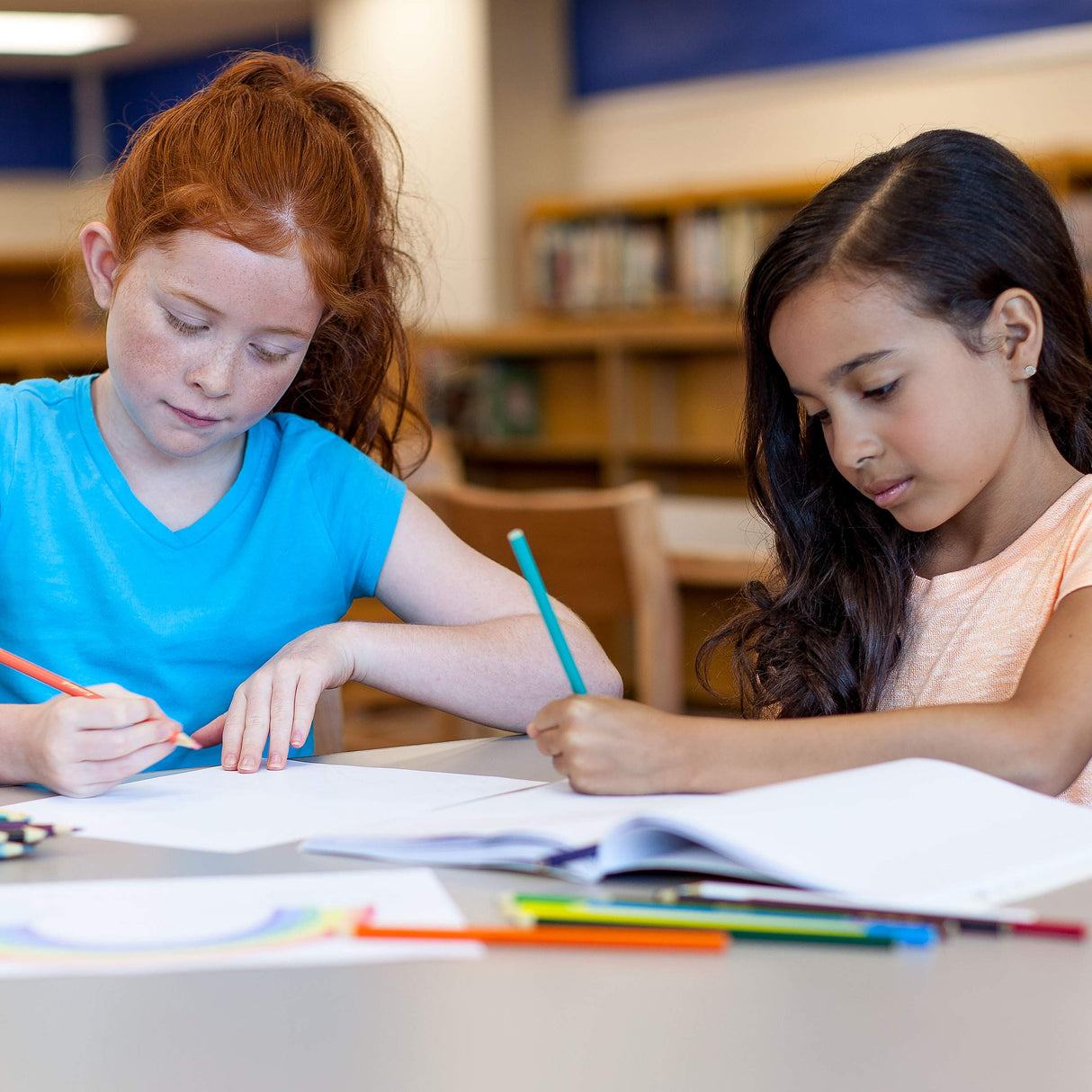 Crayola Colored Pencils, 12 Count, Colored Pencil Set Crayola