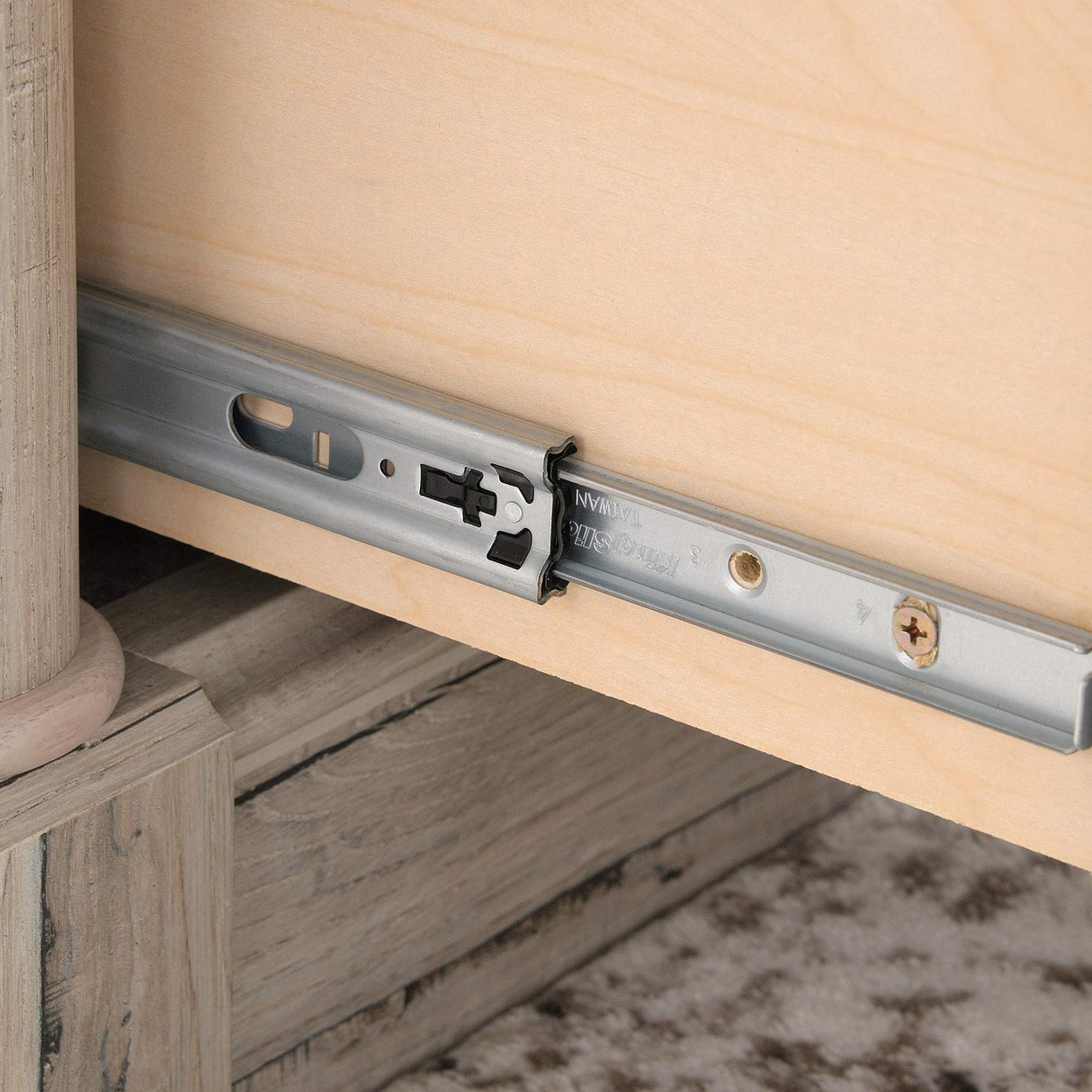 Sauder Palladia Executive Desk, L: 65.12" x W: 29.53" x H: 29.61", Split Oak finish Sauder