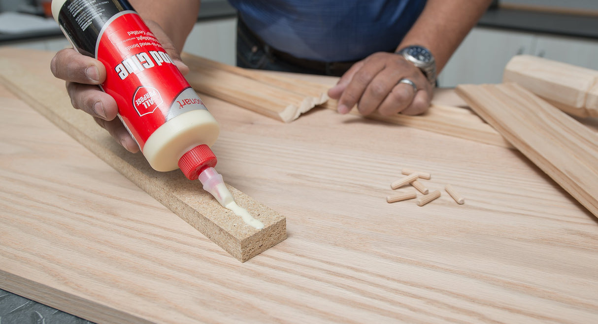 Wilsonart 30 Yellow Wood Glue (WA-30) (Gallon) Wilsonart