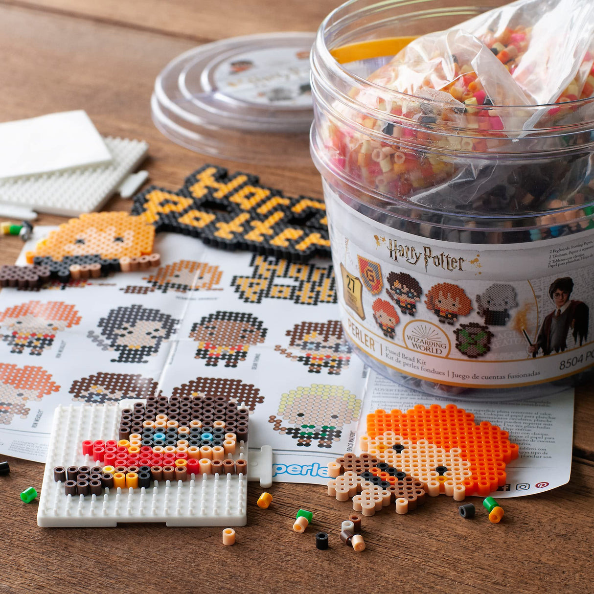 Perler 80-42968 Big Bucket Harry Potter Fuse Bead Kit for Kids and Adults, Comes with 27 Patterns, Multicolor, 8504pcs Perler